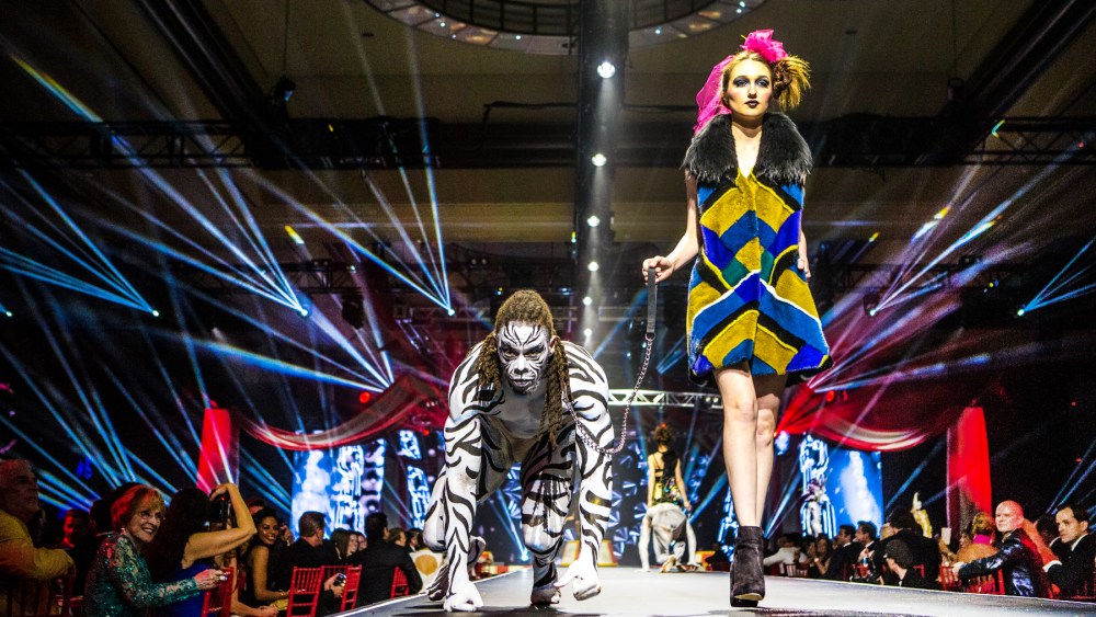 DIFFA Event in Dallas Raises $1.4M for Local AIDS Groups