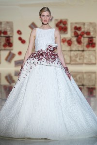 A look by Jesús Peiró at Barcelona Bridal Fashion week