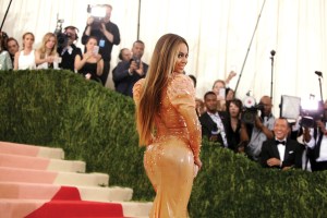 Beyoncé in Givenchy.