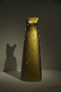 MET Gala 2016 Manus x Machine Hussein Chalayan