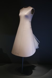 MET Gala 2016 Manus x Machine Hussein Chalayan