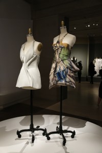 MET Gala 2016 Manus x Machine Hussein Chalayan