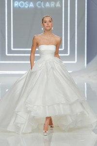 A look by Rosa Clará at Barcelona Bridal Fashion week.
