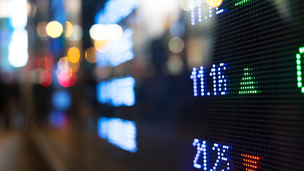 Retail Stocks End May With Whimper, But Are Up for Year