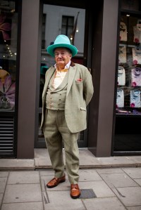 London Collections: Men spring 2017 street style