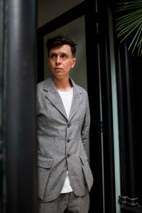 london men's fashion week spring 2017 street style