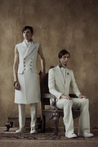 Alexander McQueen Men's Spring 2017
