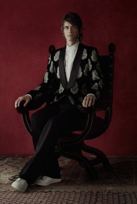 Alexander McQueen Men's Spring 2017