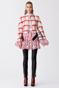 Alexander McQueen Resort 2017