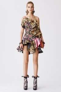 Alexander McQueen Resort 2017