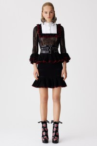 Alexander McQueen Resort 2017