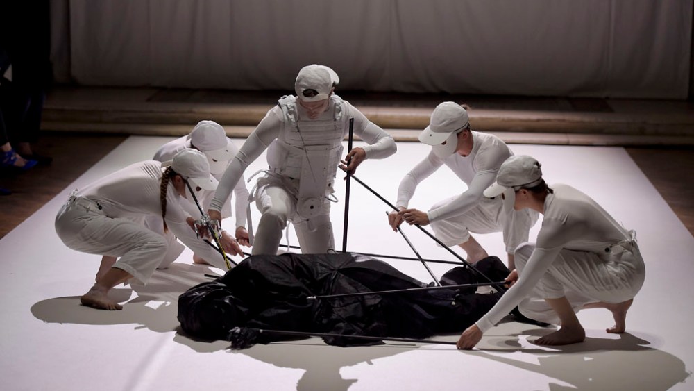 Aitor Throup Men's Spring 2017