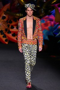 Moschino Resort 2017
