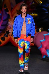 Moschino Resort 2017