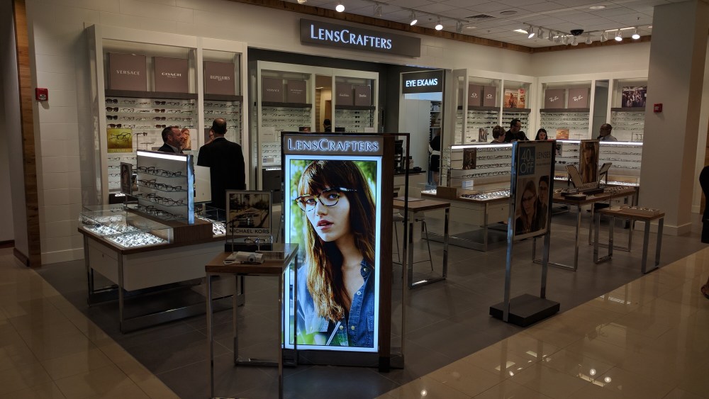 Luxottica Executives Defend Merger With France's Essilor