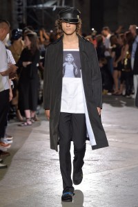 Raf Simons Men’s RTW Spring 2017