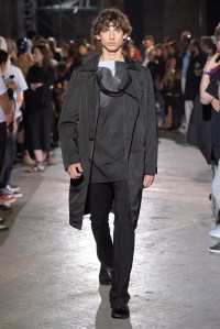 Raf Simons Men’s RTW Spring 2017