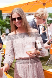 Julie Henderson at Veuve Clicquot 2016 Polo Classic