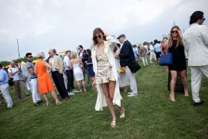 Maryna Linchuk veuve classic polo 2016