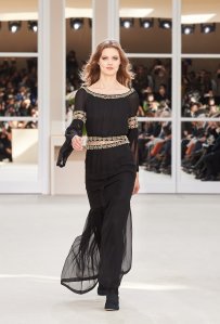 A Chanel fall 2016 look made with Denis & Fils silks.
