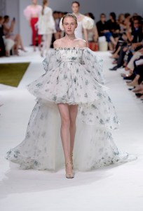 Giambattista Valli Couture Fall 2016