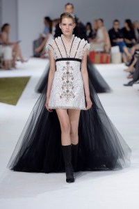 Giambattista Valli Couture Fall 2016