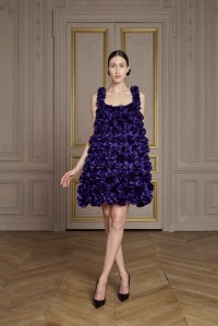Giles Deacon Couture Fall 2016