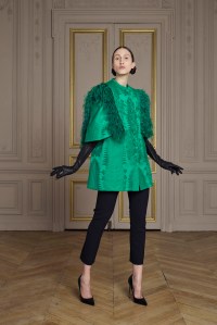 Giles Deacon Couture Fall 2016