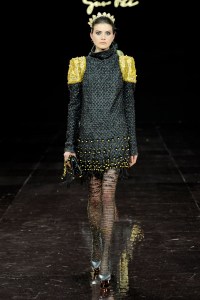 Guo Pei Couture Fall 2016