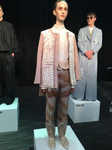 Toton's winning look