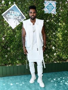 Teen Choice Awards 2016 Red Carpet Arrivals Jason Derulo