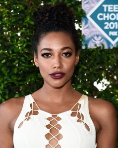 Teen Choice Awards Arrivals Kylie Bunbury