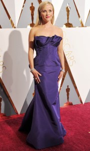 Reese Witherspoon in Oscar de la Renta designed by Peter Coppings