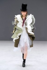 Viktor & Rolf Couture Fall 2016