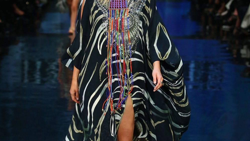Gemma Ward, Three Months Pregnant, Walks Sydney Runway