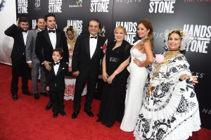 Roberto Duran with Family