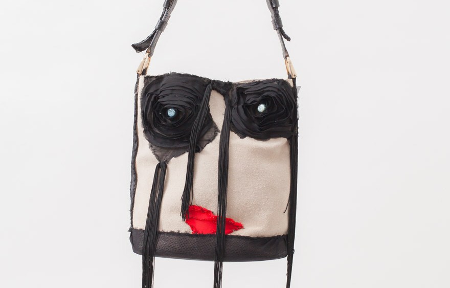 iBag2 Robotic Handbag  Curbs Impulse Spending