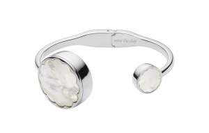 Kate Spade New York's bangle scallop tracker.