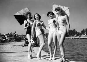 Swimsuit contest in 1949.