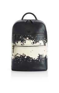 Tumi