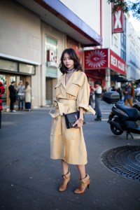 Street style at Paris Fashion Week spring 2017