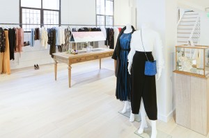 Pia, The Store