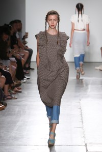 A Detacher RTW Spring 2017