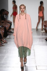 A Detacher RTW Spring 2017