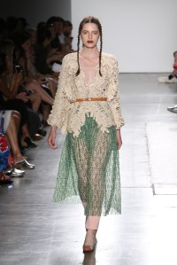 A Detacher RTW Spring 2017