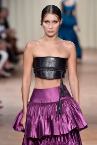 Alberta Ferretti RTW Spring 2017