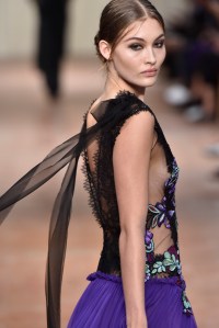 Alberta Ferretti RTW Spring 2017