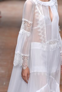 Alberta Ferretti RTW Spring 2017