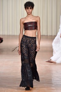 Alberta Ferretti RTW Spring 2017