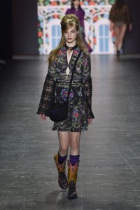 Anna Sui RTW Spring 2017